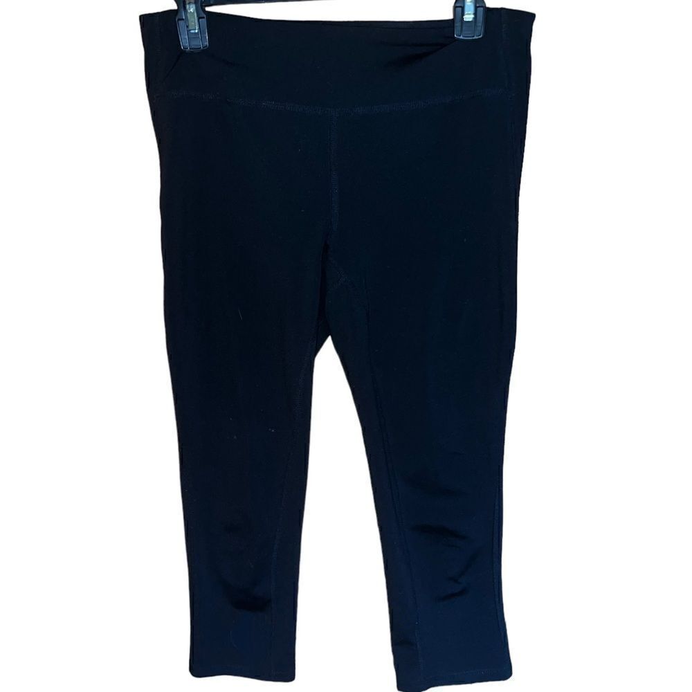 ‎Gap Body black capri leggings medium